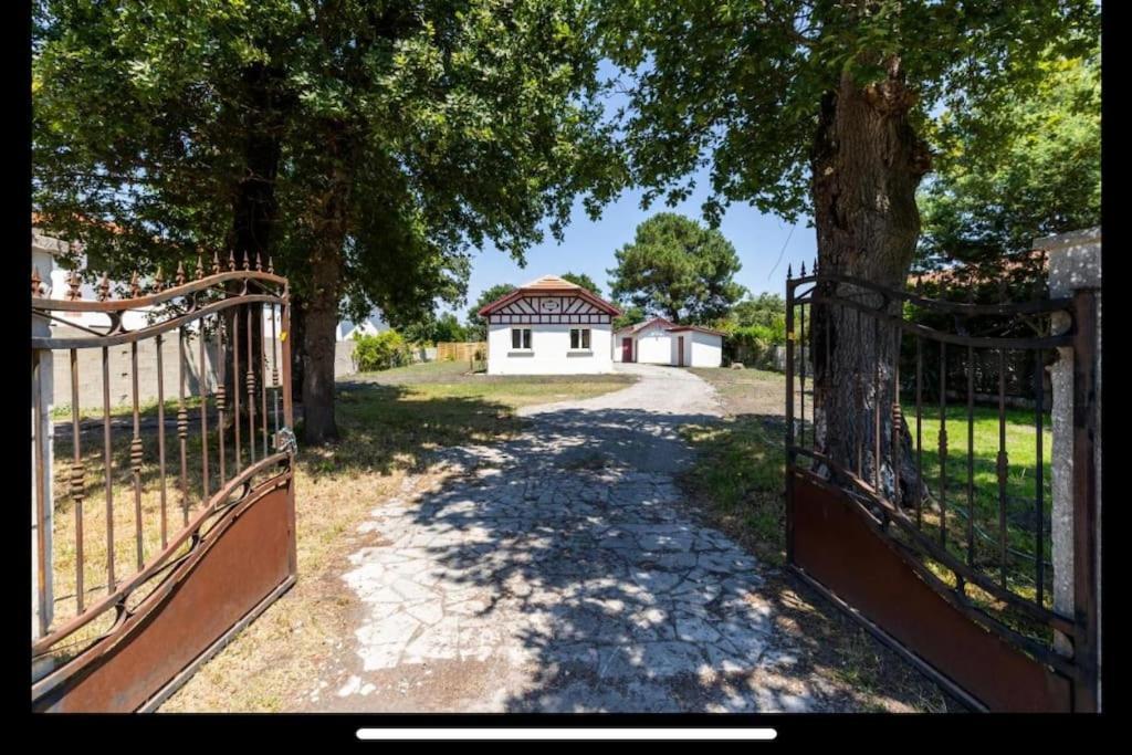 Maison A Deux Pas Du Port Lanton Buitenkant foto